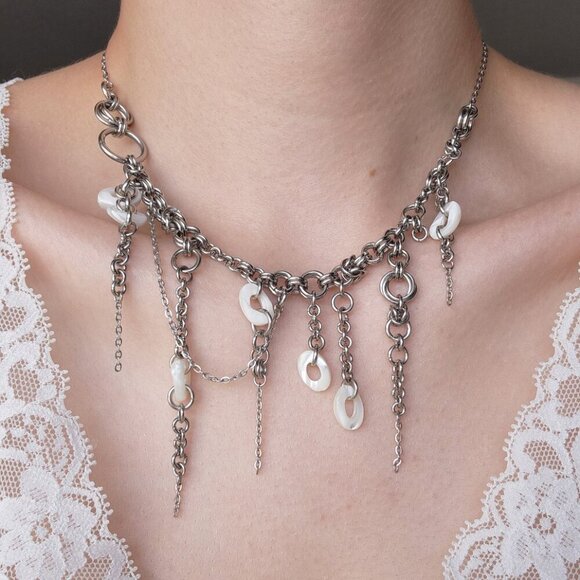 Mermaid's asymmetrical white pearl and silver chunky statement necklace - Picture 2 of 8